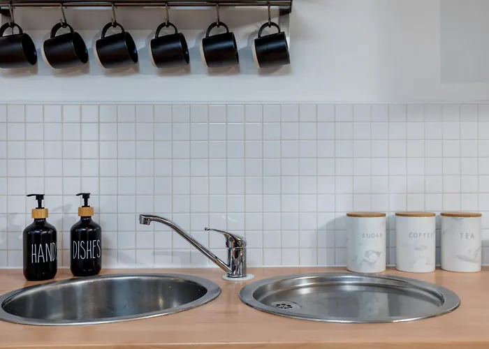 Urban Oasis: Heart Of By Train Leeds (West Yorkshire)